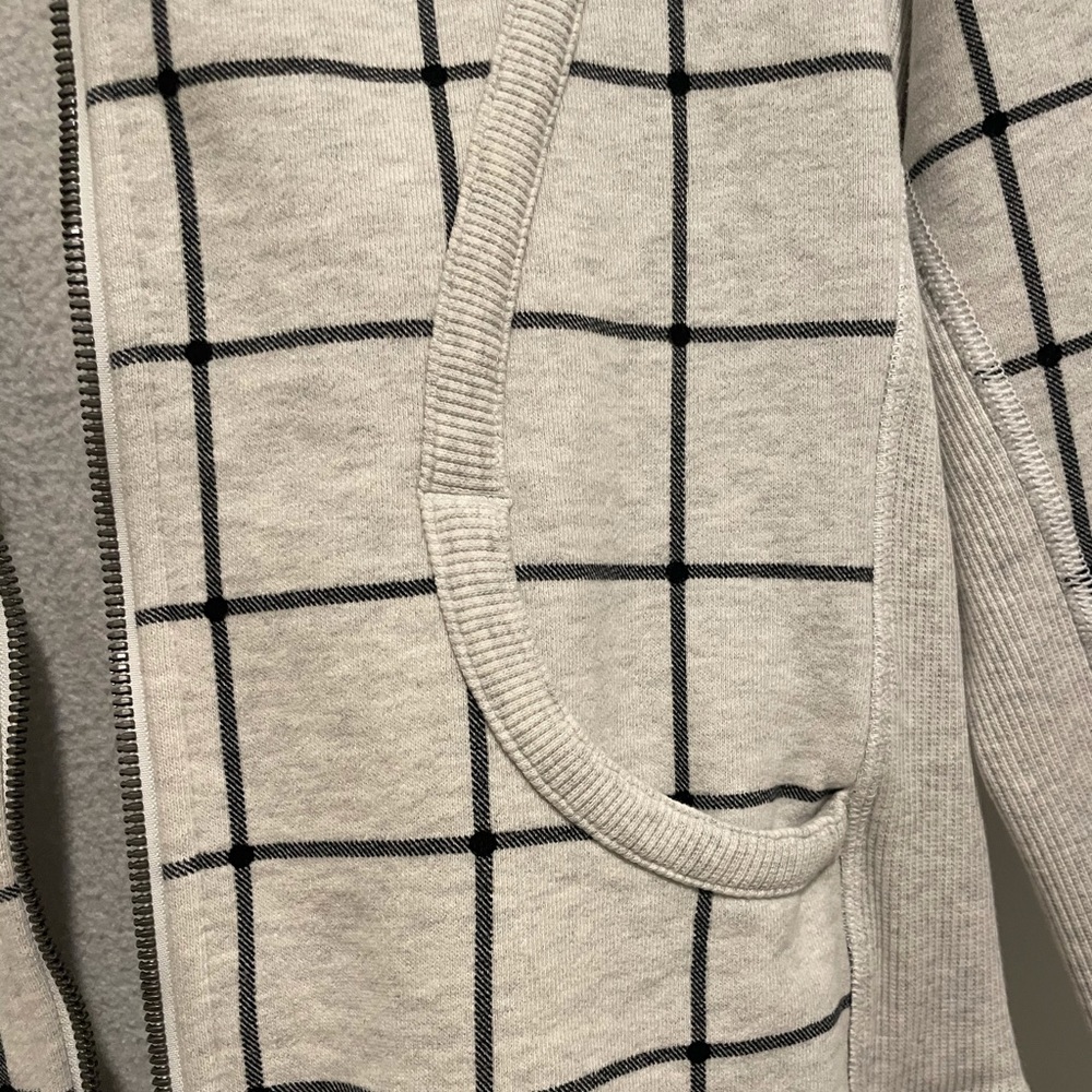 Lululemon scuba hoodie - Picture 7 of 7
